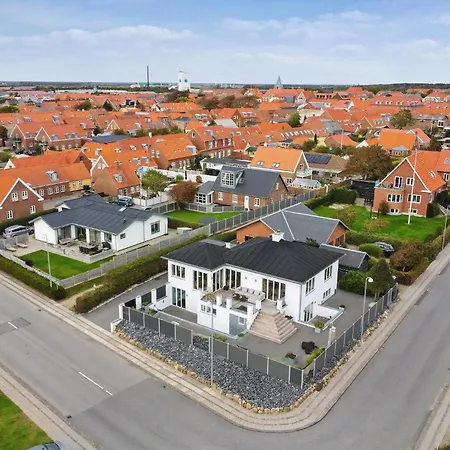 Holiday home Eksklusiv Ferieoase Med Plads Til Hele Familien, Med Udsigt Til Fjorden *