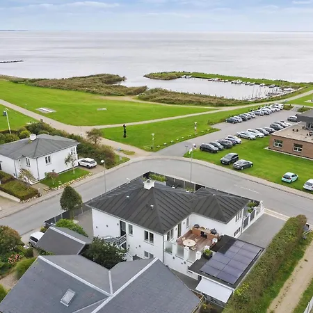 Eksklusiv Ferieoase Med Plads Til Hele Familien, Med Udsigt Til Fjorden Ringkøbing