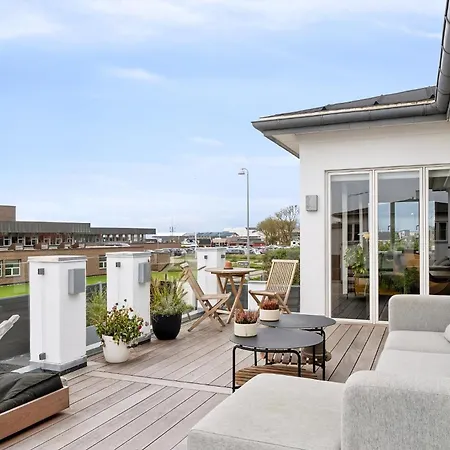 Holiday home Eksklusiv Ferieoase Med Plads Til Hele Familien, Med Udsigt Til Fjorden