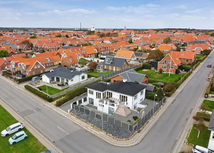 Дом отдыха Eksklusiv Ferieoase Med Plads Til Hele Familien, Med Udsigt Til Fjorden *