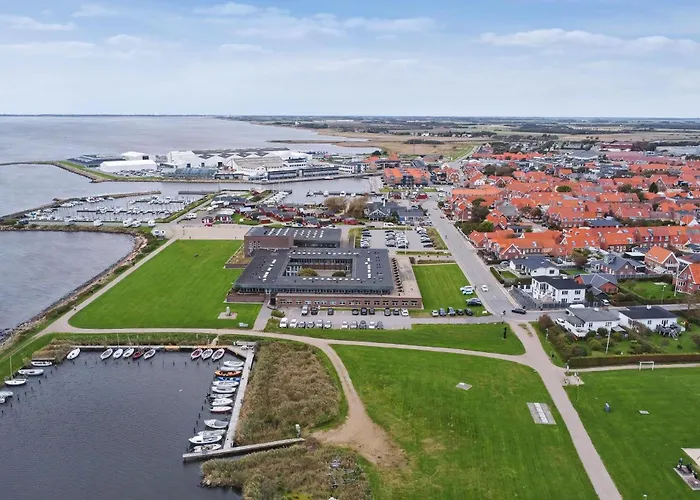 Eksklusiv Ferieoase Med Plads Til Hele Familien, Med Udsigt Til Fjorden Дом отдыха Ринкёбинг