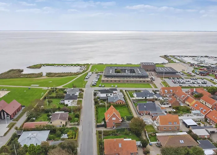 Eksklusiv Ferieoase Med Plads Til Hele Familien, Med Udsigt Til Fjorden Дом отдыха Ринкёбинг