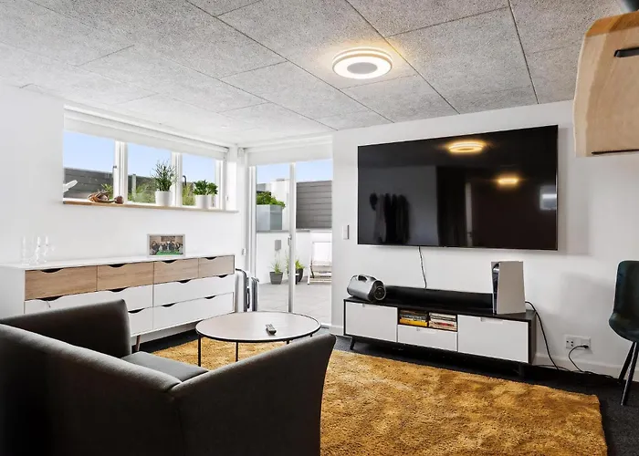 Eksklusiv Ferieoase Med Plads Til Hele Familien, Med Udsigt Til Fjorden * Ринкёбинг