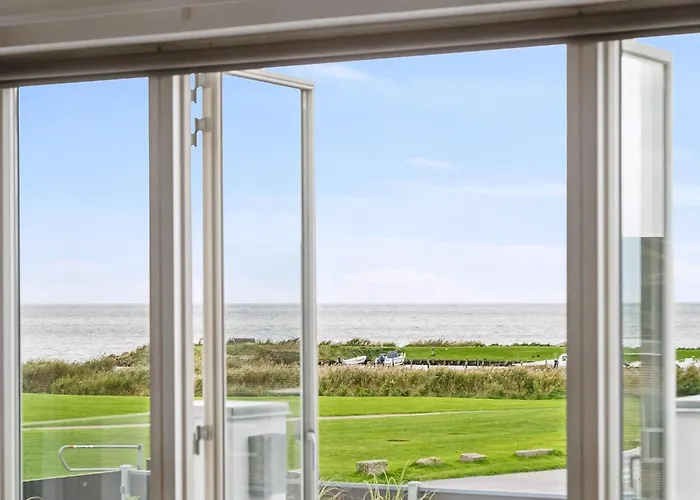 Eksklusiv Ferieoase Med Plads Til Hele Familien, Med Udsigt Til Fjorden *